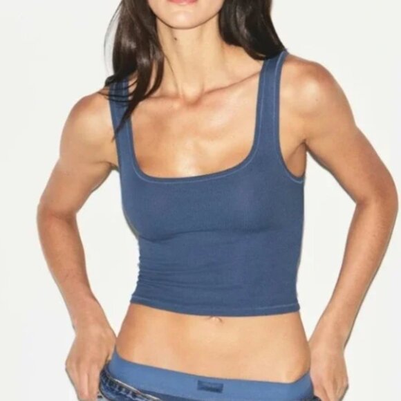 SKIMS Tops - SKIMS Cotton Rib Tank Top Womens Medium Harbor Blue Crop Casual Ribbed Lounge